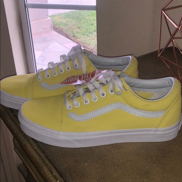 custom yellow vans